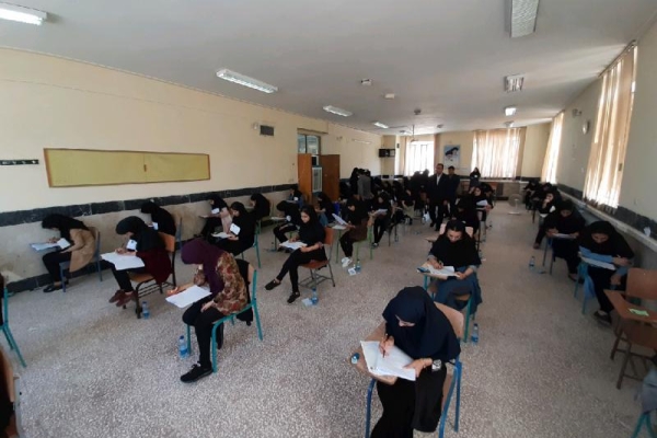 آغاز بزرگترین ماراتن علمی کشور در سرپلذهاب / دانش آموزان برای ورود به دانشگاهها باهم رقابت  می کنند