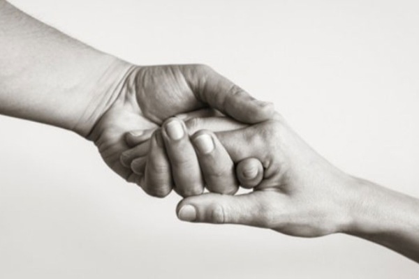 سنگ جلوی پای نهادهای خیریه و حمایتی و مردم برای برخورداری از تسهیلات خیرخواهانه کمک معیشتی