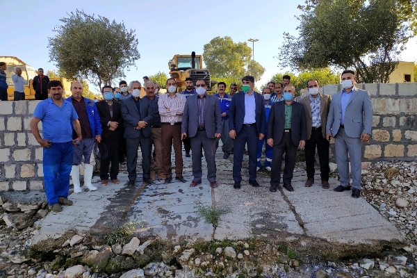 شستشوی چشمه آب سرابگرم در شهرستان