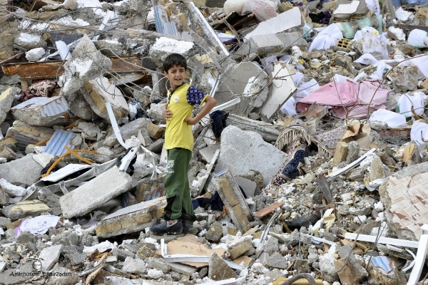 شهرستان سرپلذهاب پس از گذشت سه سال از زلزله ۷ ریشتری/جای زخم های برجای مانده زلزله، بر تن این شهر زنده است