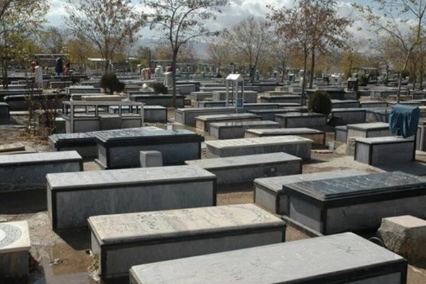 مبادی ورودی مزارستان های شهر و روستاهای سرپلذهاب مسدود است/ خطر موج چهارم کرونا تهدیدی برای سلامتی شهروندان است