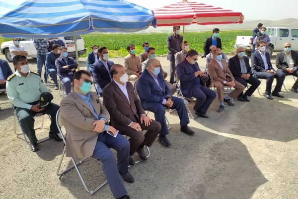 پروژه راه دسترسی به معادن گیلانغرب و توسعه صنعت گلخانه ای در سرپلذهاب گام اول در راستای تحقق شعار سال جاری