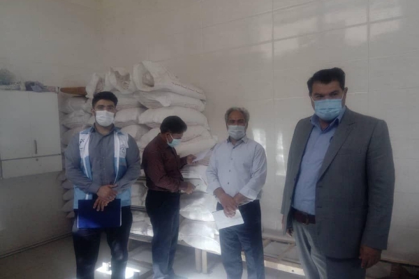 اعلام ۱۵ مورد تذکر و اخطار به نانوایی سطح شهر در راستای رعایت پروتکل های بهداشتی