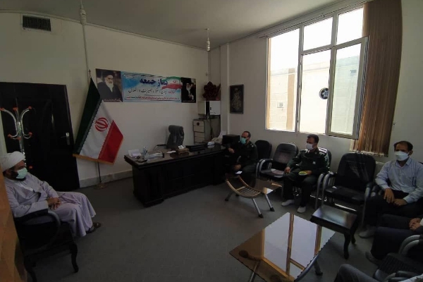 دیدار فرمانده سپاه ناحیه سرپل‌ذهاب با امام جمعه شهرستان بمناسبت گرامیداشت هفته بسیج سازندگی