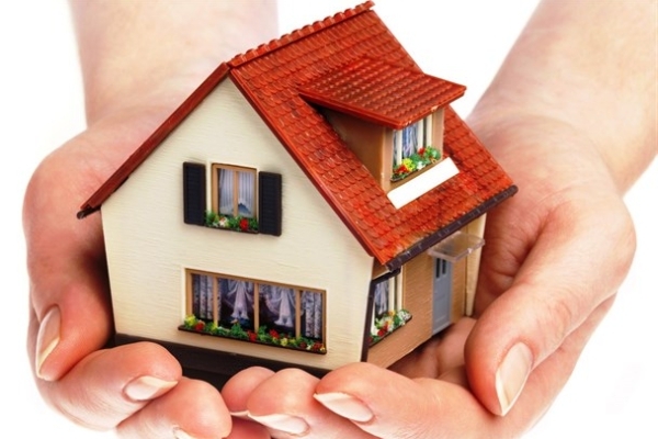 دولت،مجلس و دستگاه های نظارتی بر مسئله مسکن نظارت جدی داشته باشند