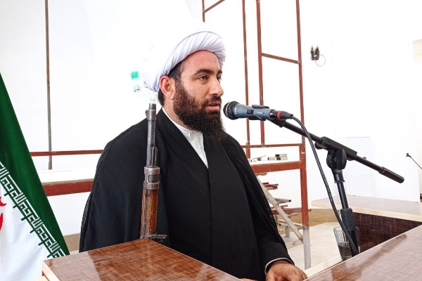 انتقام خون مطهر شهید سلیمانی فرار دشمنان از منطقه است / رفع مشکلات کشور باحضور جوانان متخصص و انقلابی میسر می شود