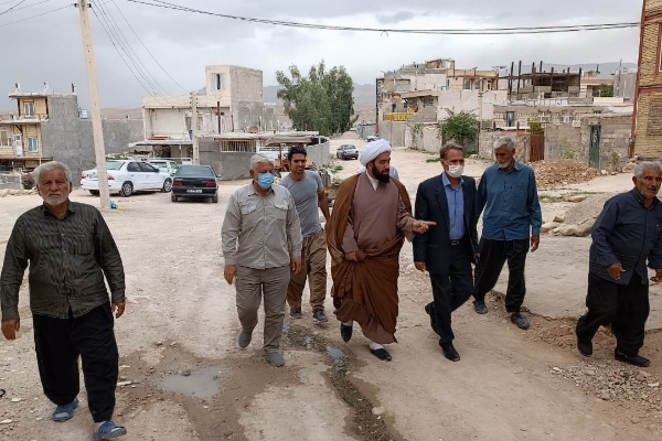 مسئولین برای حل مشکلات شهرک های الحاقی سرپلذهاب به پای کاراجرایی آمدند/ ساکنین از مسئولین مطالبه گر هستند