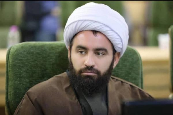 دشمن به دنبال ایجاد آشوب و ناامنی در کشور است/ بصیرت و هوشیاری بالایی مردم توطئه های دشمنان را خنثی کرده است.
