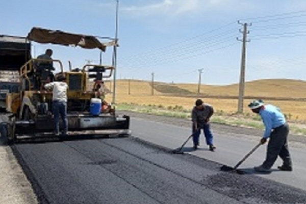 عملیات آسفالت و بهسازی ۳ روستا در شهرستان  با اعتبار بیش از ۳ میلیارد تومان
