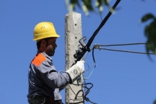 تبدیل ۶۳ کیلومتر شبکه سیمی شهری و روستایی به کابل خودنگهدار در سرپل ذهاب