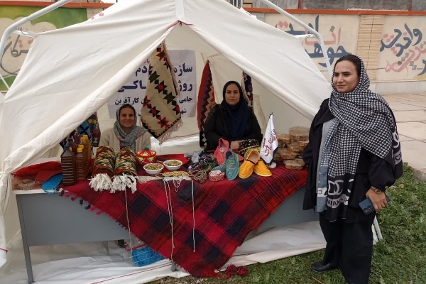 دهه فجر فرصتی برای معرفی دانش آموزان مولد و کارآفرین عشایر به سراسر کشور است