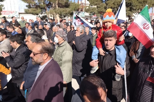 باشکوه تر از همیشه/راهپیمایی وحدت‌آفرین و باشکوه ۲۲ بهمن‌ماه در شهرستان سرپل ذهاب برگزارشد