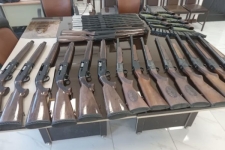 کشف و ضبط بیش از ۲۰ قبضه اسلحه قاچاق در شهرستان