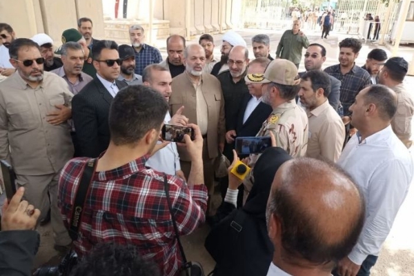 وزیر کشور وارد خسروی شد