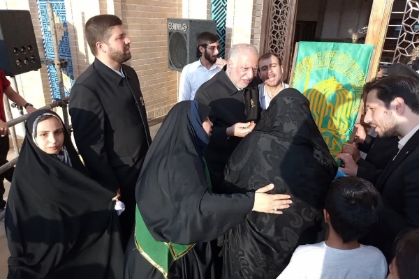 سرپل ذهاب  با حضور کاروان خدام رضوی عطر و بوی امام رضایی گرفت