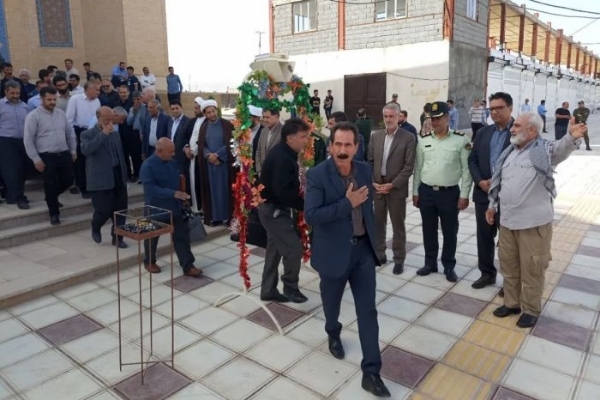 کاروان رهروان خمینی(ره)عازم کوی عشق شدند/ تحمل مسیر طولانی حرم باعشق به ولایت