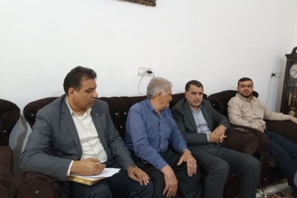 فرماندار سرپل‌ذهاب با دو خانواده ی شهید سرپل ذهابی دیدار کرد