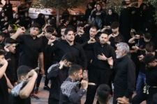 برگزاری مراسم عزاداری شب دوم ماه محرم در شهرستان سرپلذهاب از دریچه دوربین