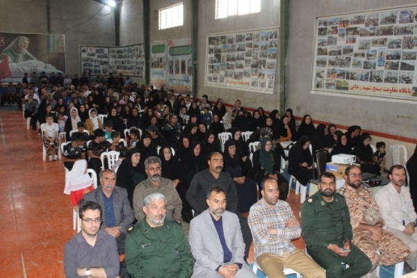 یادواره ۲۹ تن از شهدای روستای بزمیرآباد پشت تنگ ذهاب در سرپلذهاب برگزار شد