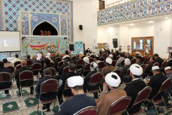 برگزاری گردهمایی ائمه جمعه و جماعات شیعه و اهل سنت شهرستانهای غربی استان در شهرستان
