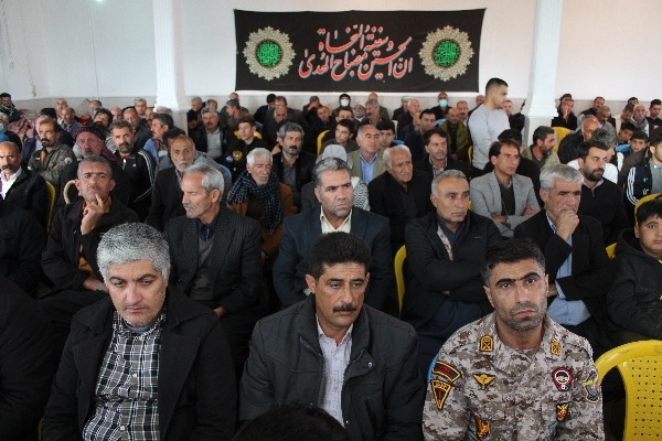 یادواره شهدای آبروی محله دهستان های دشت ذهاب و حومه بمناسبت هفته بسیج برگزار شد