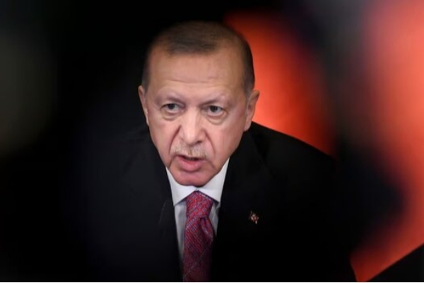 ماهیگیری اردوغان از آب خون آلود غزه