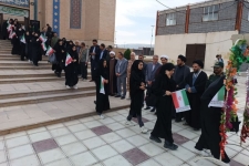 اولین گروه از راهیان نور دانش‌آموزی سرپل ذهاب به مناطق عملیاتی غرب اعزام شدند