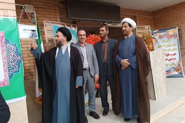 بصدا درآوردن زنگ پژوهش در مدارس شهرستان