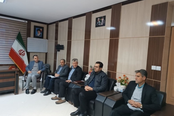 افتتاح بازارچه عرضه میوه و تره بار و اقلام ضروری در شهرستان