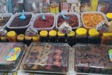 برپایی نمایشگاه عرضه مستقیم کالا در شهرستان سرپل‌ذهاب