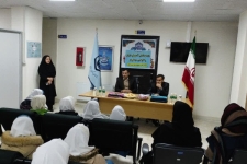 بازدید دانش‌آموزان از شعبه تأمین‌اجتماعی شهرستان