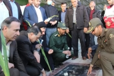 گلزار شهدای سرپل‌ذهاب غبارروبی و عطرافشانی شد