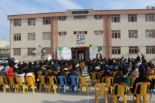 در اولین روز از دهه فجر زنگ‌انقلاب در مدارس سرپل‌ذهاب به‌صدا درآمد