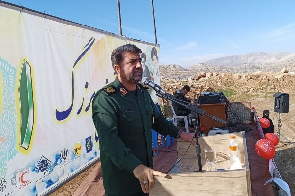 مراسم جشن‌انقلاب در روستای‌دنگی‌کاک‌عبدالله در سرپل‌ذهاب برگزار شد