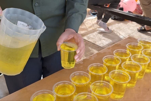 ایستگاه‌صلواتی به‌مناسبت میلادامام‌حسین(ع) وحضرت‌ابوالفضل(ع) در سرپل‌ذهاب