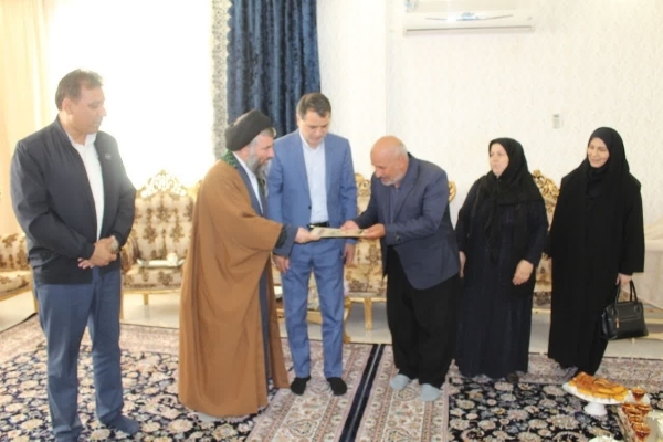 باحضور امام‌جمعه و فرماندار سرپل‌ذهاب از جانبازان سرپل‌ذهابی دیدار به‌عمل آمد