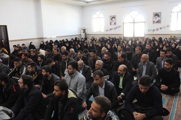 جلسه توجیهی آموزشی عوامل شعب اخذ رأی شهرستان سرپل ذهاب با حضور امام جمعه و فرماندار سرپل ذهاب برگزار شد.