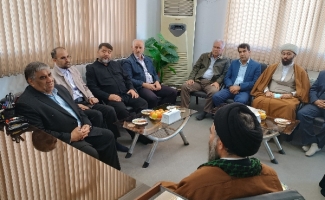 دیدار کاندید منتخب مردم در دوازدهمین دوره انتخابات مجلس شورای اسلامی حوزه انتخابیه قصرشیرین با امام جمعه سرپل‌ذهاب