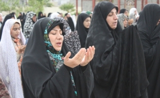 اقامه نماز عید فطر در شهرستان سرپل‌ذهاب