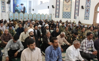 آمادگی مومنین برای حضور در میعادگاه عاشقان در روز آدینه