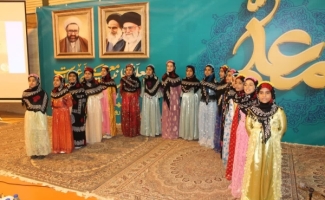 برگزاری مراسم گرامیداشت هفته مقام‌معلم در سرپل‌ذهاب
