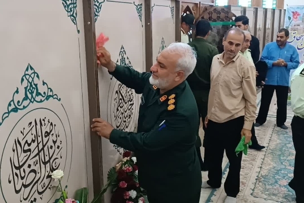 غبارروبی حرم مطهر احمدابن اسحاق (ره) بمناسبت دهه کرامت