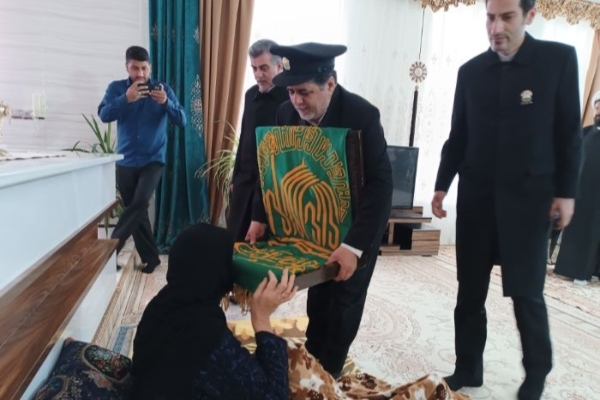 دیدار خدام رضوی با خانواده معظم شهداء