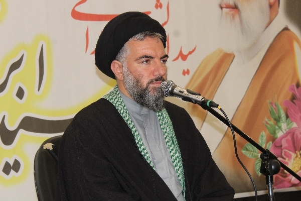مبارزه با فساد از ویژگیهای بارز رئیس جمهور شهید بود / راه آیت الله رئیسی باید با قدرت ادامه یابد