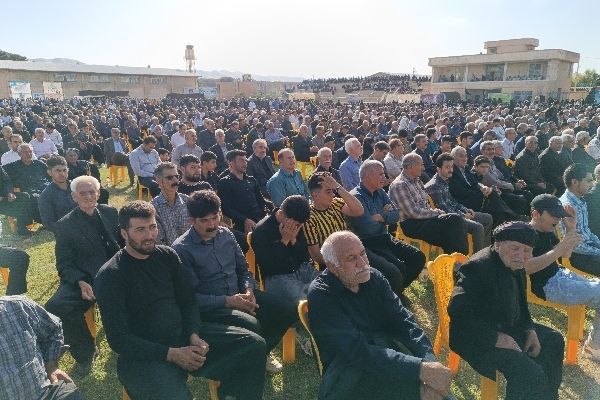 آیین برگزاری یادواره منطقه ای ۳۰۰۰ شهیدایل کلهر استان کرمانشاه در گیلانغرب