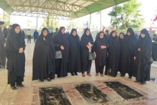 مزار شهدا حرم مطهر احمدابن اسحاق (ره) سرپل‌ذهاب به مناسبت هفته عفاف و حجاب عطرافشانی شد