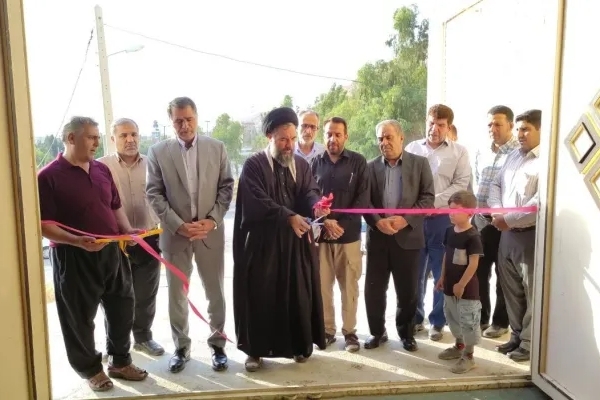 برپایی نمایشگاه مبلمان و لوستر در سرپل‌ذهاب