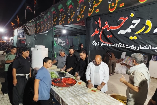 موکب‌های خدمات‌رسان در سرپل‌ذهاب