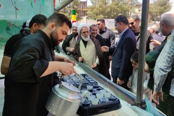 بازدید مسئولین ارشد استان کرمانشاه از خدمات دهی مواکب شهرستان