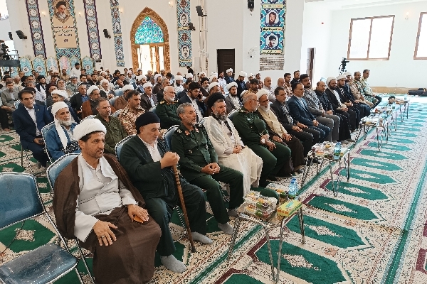 برگزاری همایش گرامیداشت هفته وحدت در شهرستان سرپل ذهاب